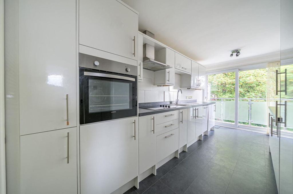 Property photo 2 of 15 1529127 (10).Jpg