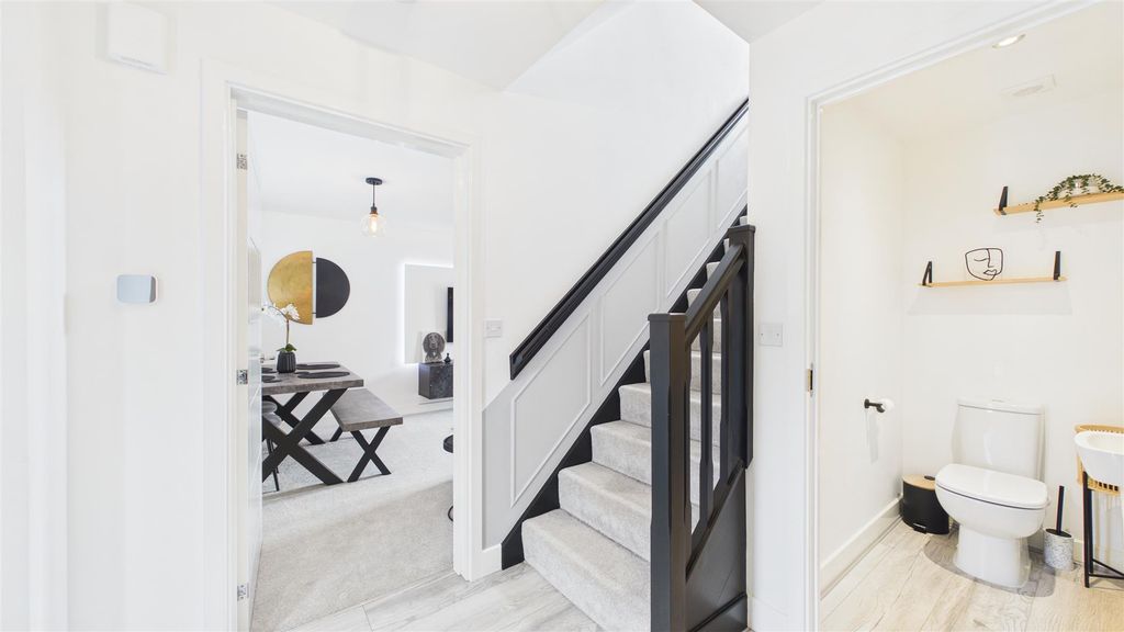 Property photo 3 of 26 Cam05101G0-Pr0154-Still017.Jpg