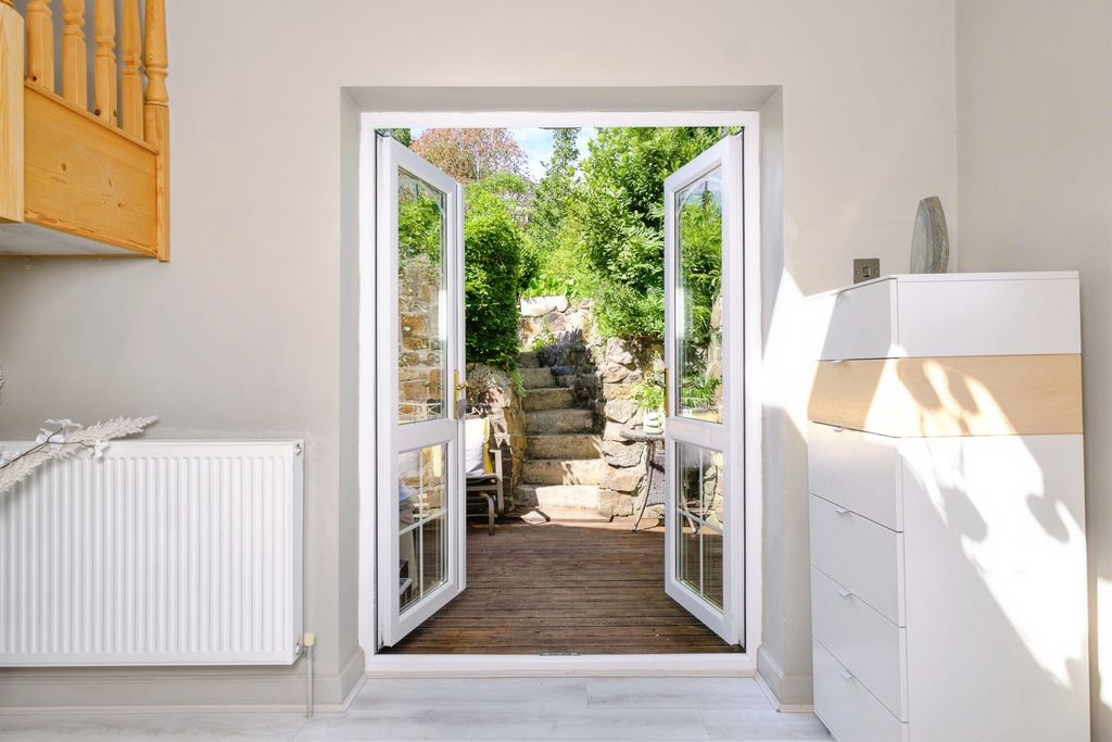 Additional image 14 of 4 bed detached house for saleViaduct Road, Garndiffaith, Pontypool NP4