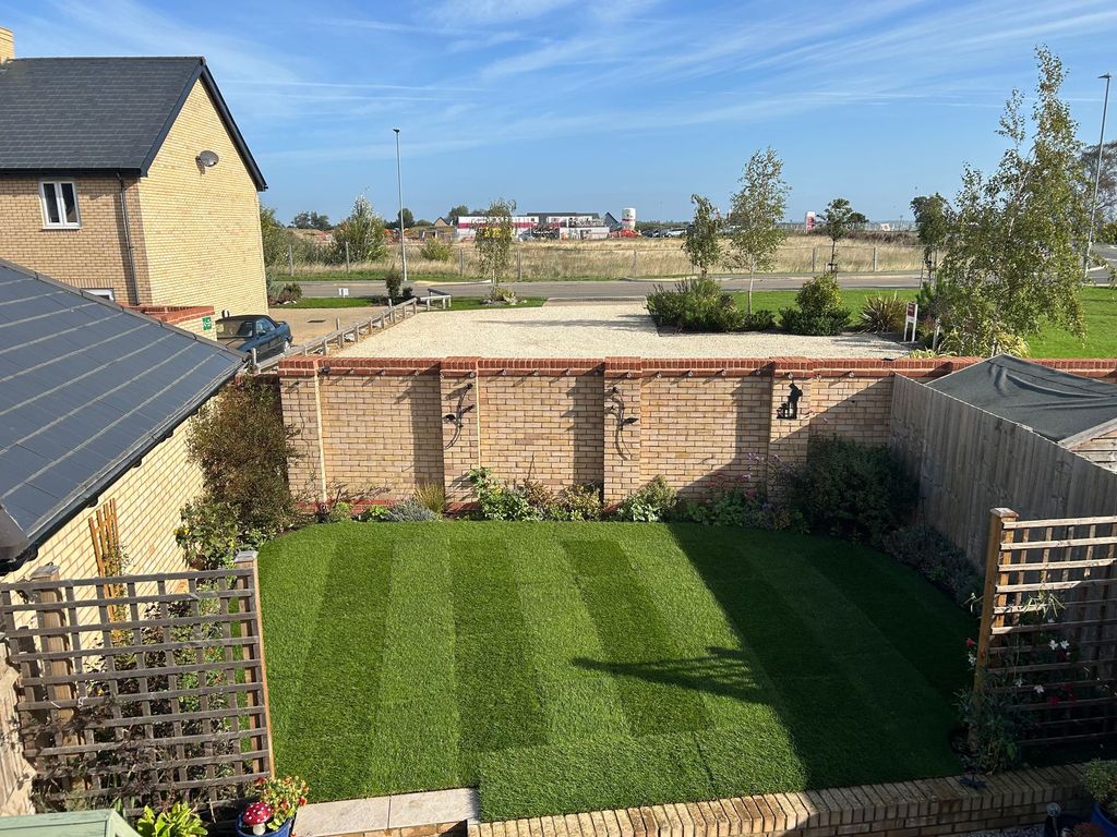 Property photo 2 of 14