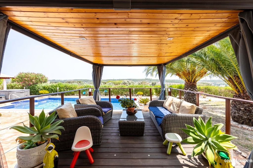 Property photo 3 of 22