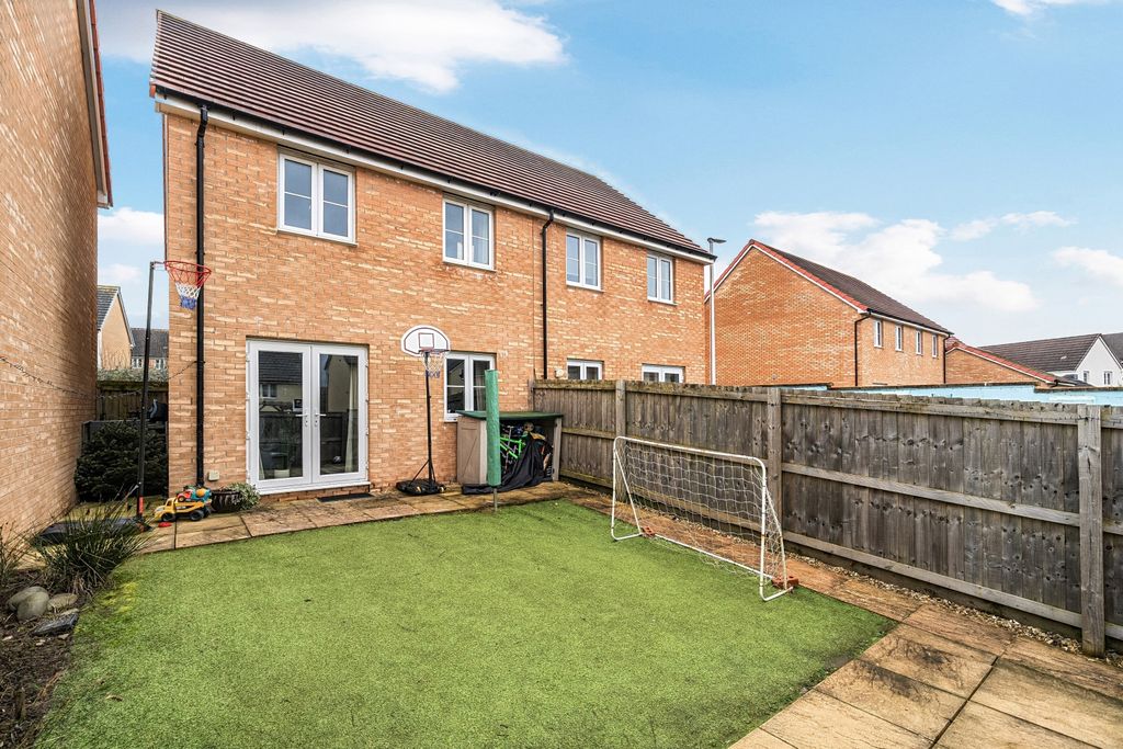 Property photo 1 of 17 1409664-30-698A19c1c88Bd-Arw-1