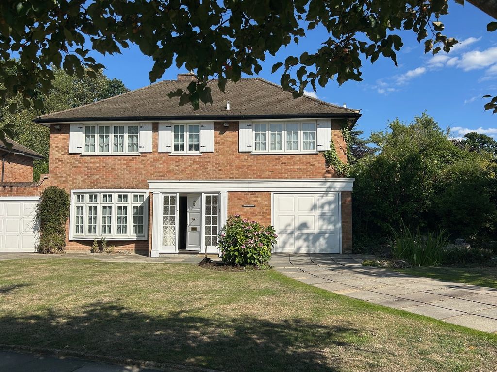 Property photo 1 of 21