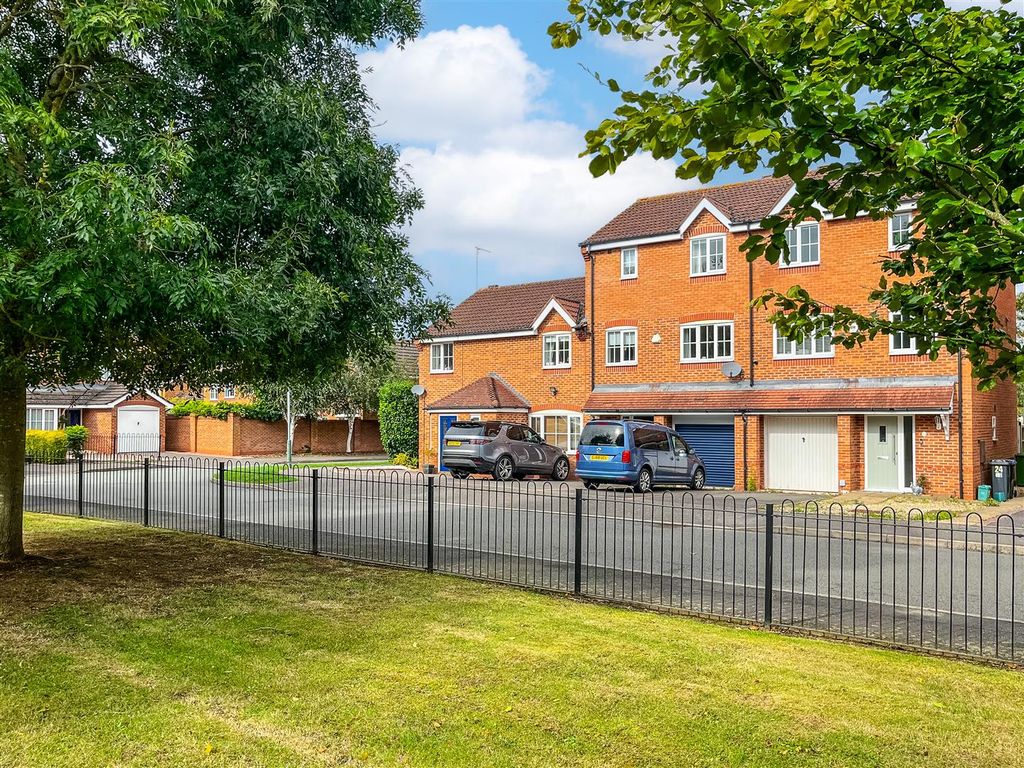 Property photo 1 of 16 Img_4106-Edit.Jpg