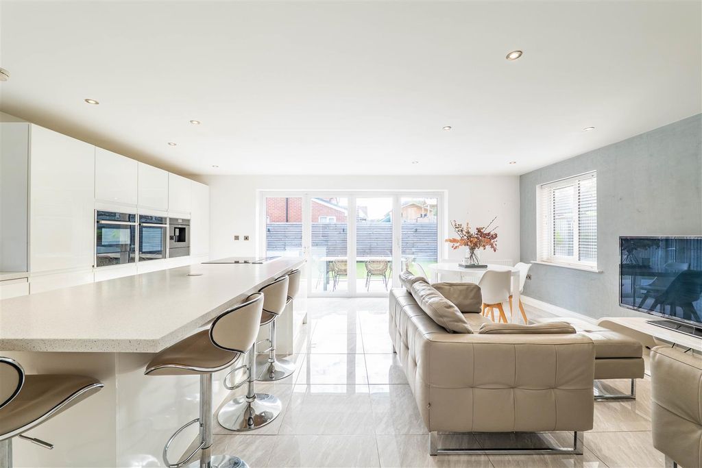 Additional image 15 of 4 bed detached house for saleHampton Grove, Leyland PR25
