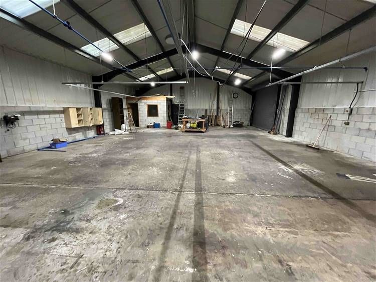 Property photo 3 of 7