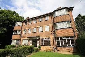 Property photo 1 of 2