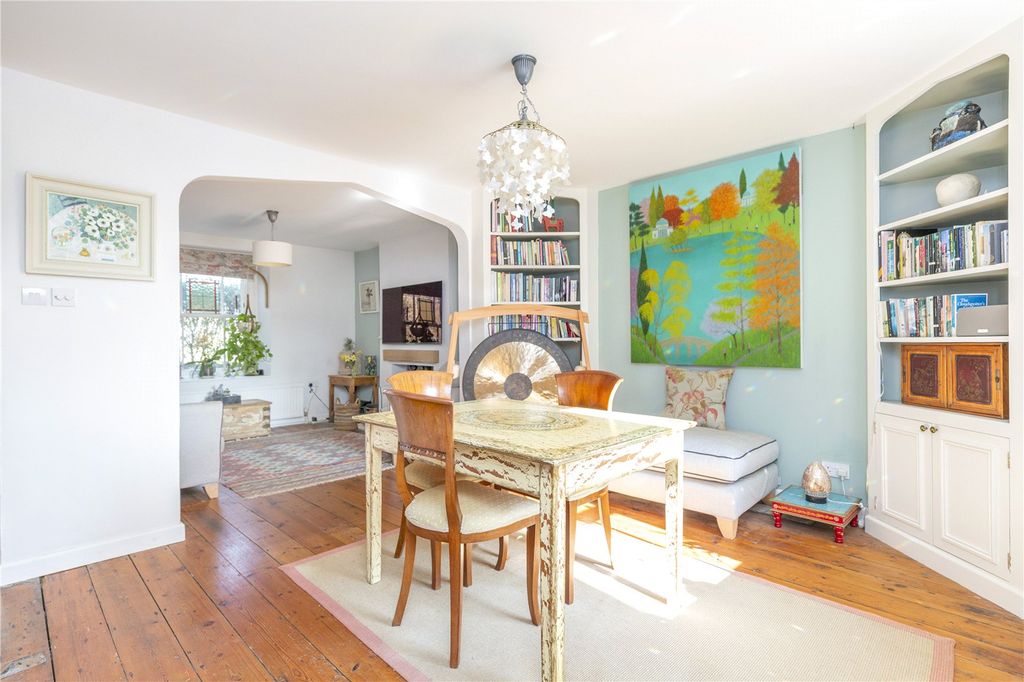 Property photo 2 of 30 Picture No. 40