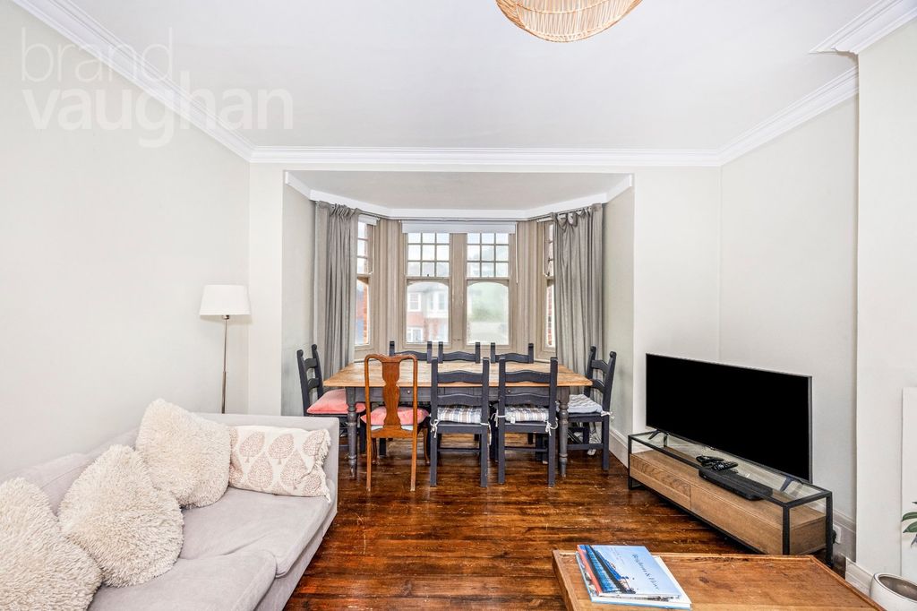 Property photo 3 of 20 Picture No. 33