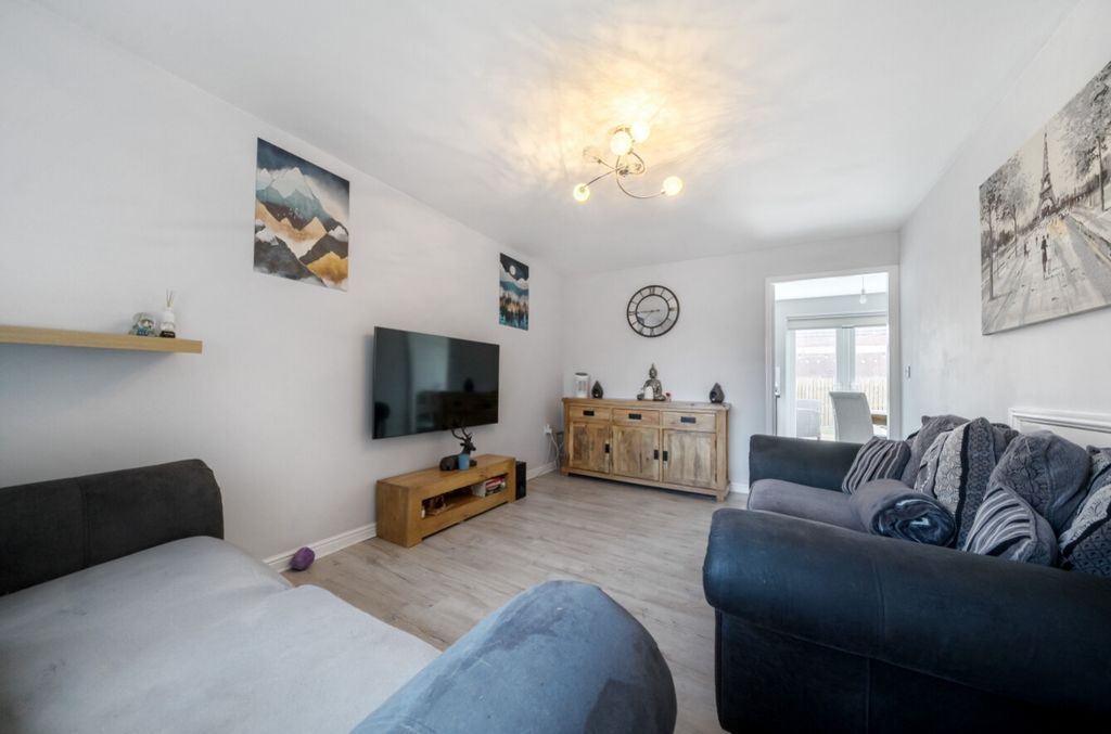 Property photo 2 of 16 Best Estate Agent In Sheffield