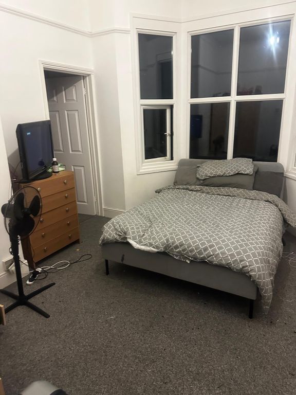 Property photo 3 of 3