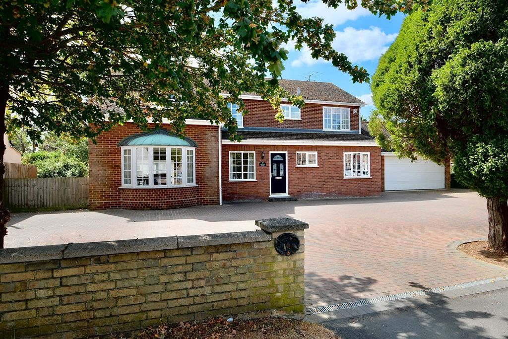 Property photo 1 of 30
