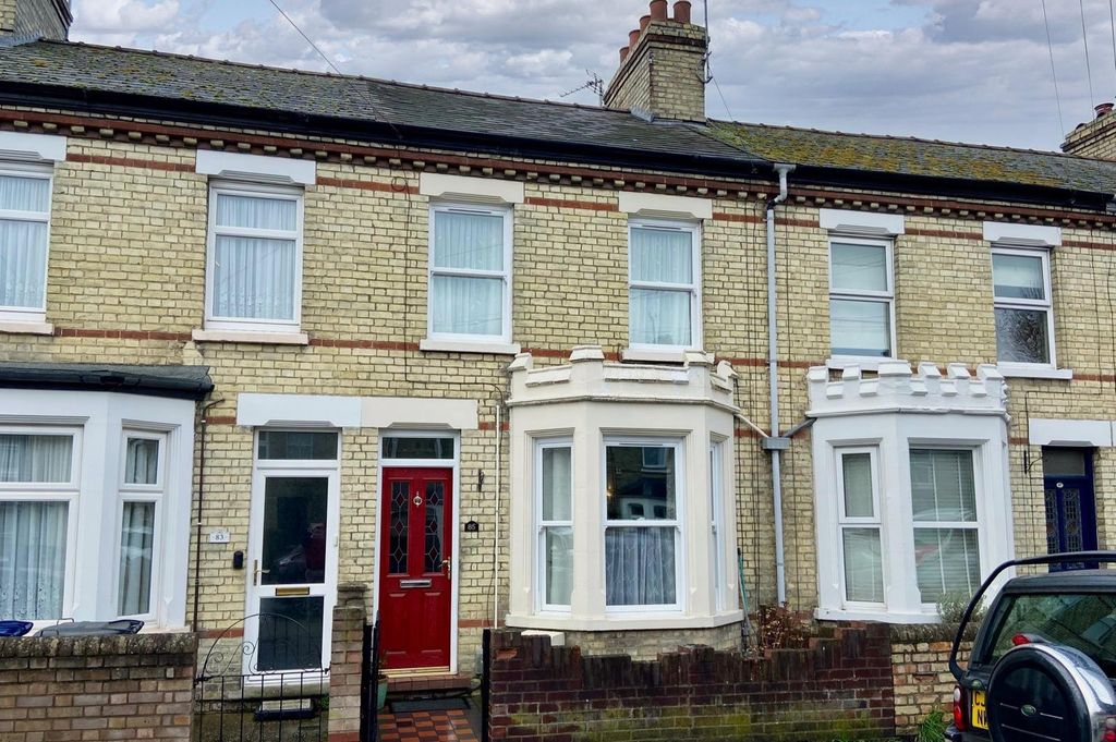 Property photo 1 of 11 86Fda909-0d3E-4F41-81cd-4983F8E96Ea4