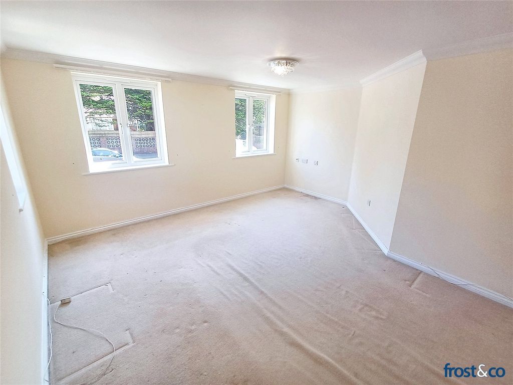 Property photo 2 of 17 Living Room
