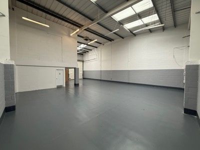 Property photo 3 of 8 Photo 8