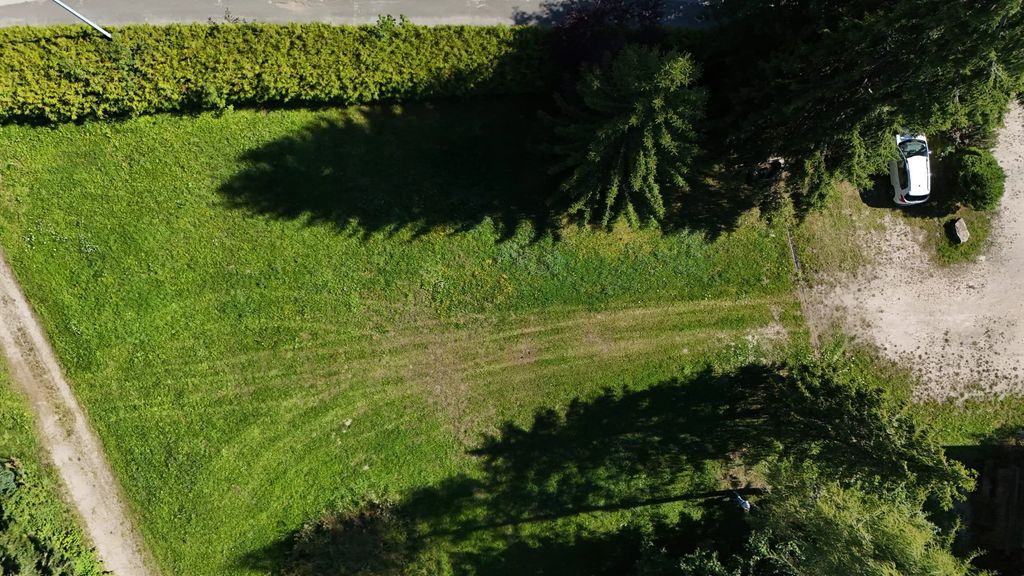 Property photo 2 of 4