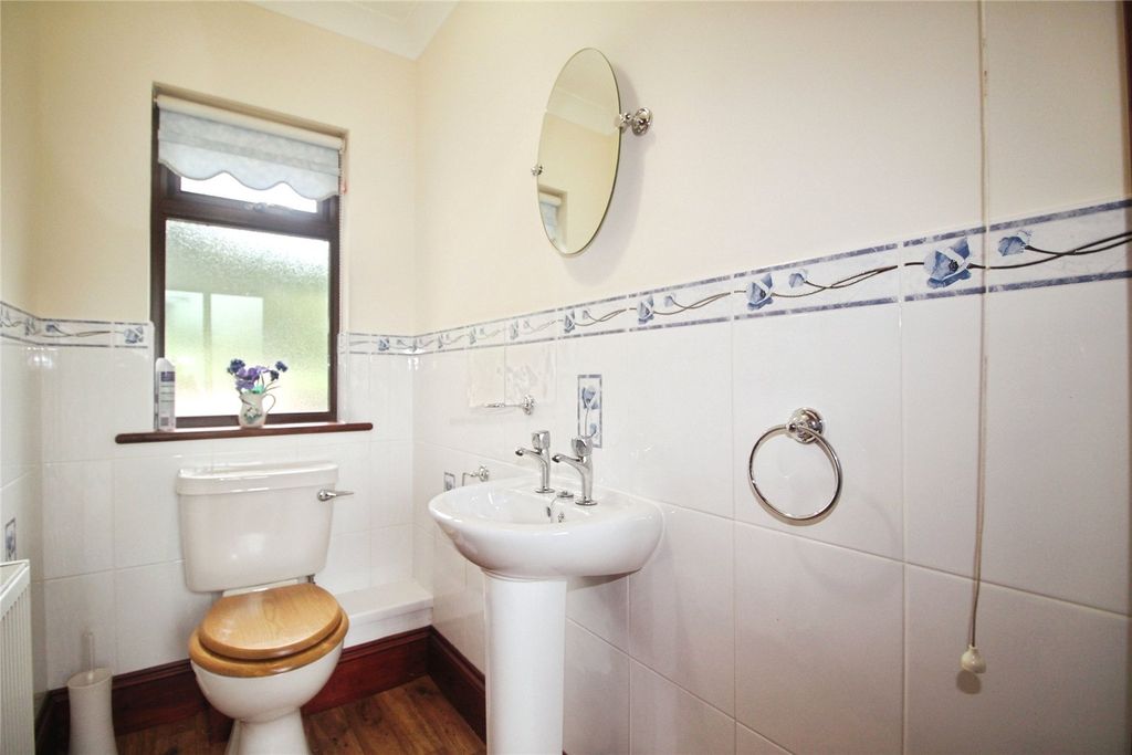 Property photo 3 of 22 Picture No. 07