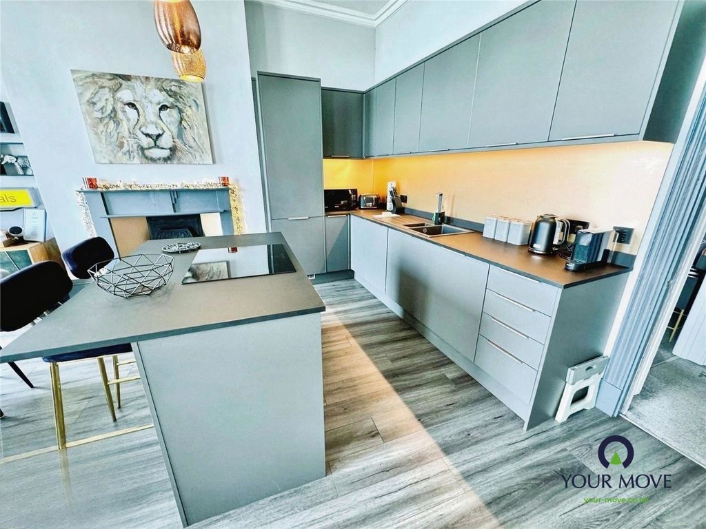 Property photo 3 of 10 Pbox-Img.Jpg