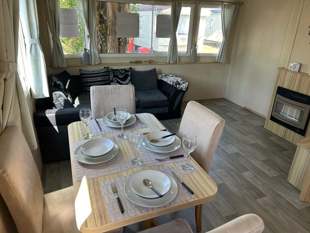 Property photo 1 of 6 Car0055986 - Static Caravan