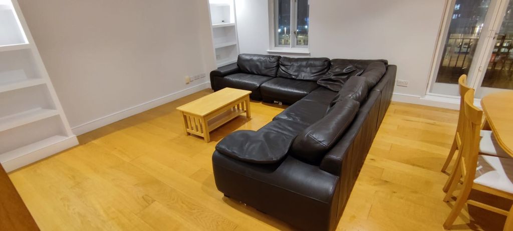 Property photo 2 of 14 Photo 7