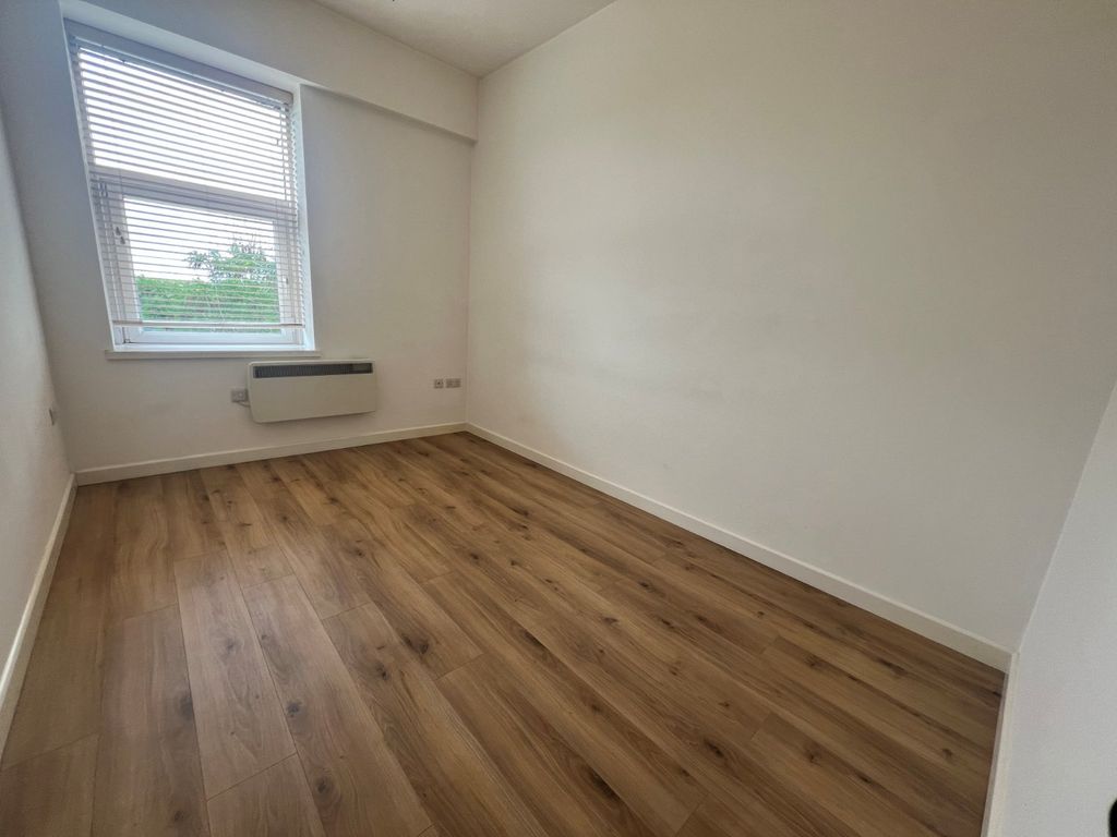 Property photo 2 of 6 Picture No. 07