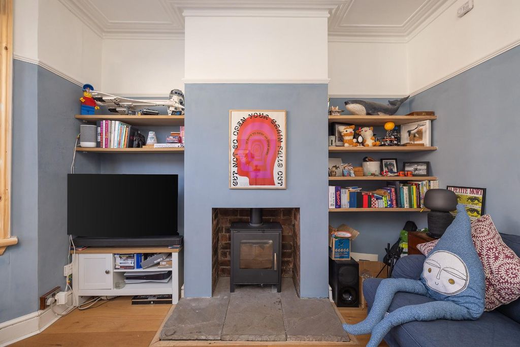 Property photo 1 of 34 Char8859.Jpg