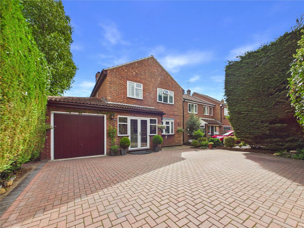 Property photo 1 of 33 Picture No. 34