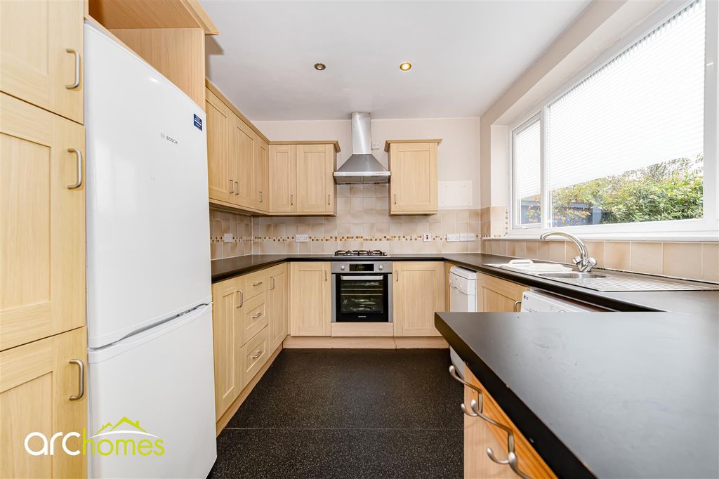 Property photo 3 of 29 Hillocks-8.Jpg