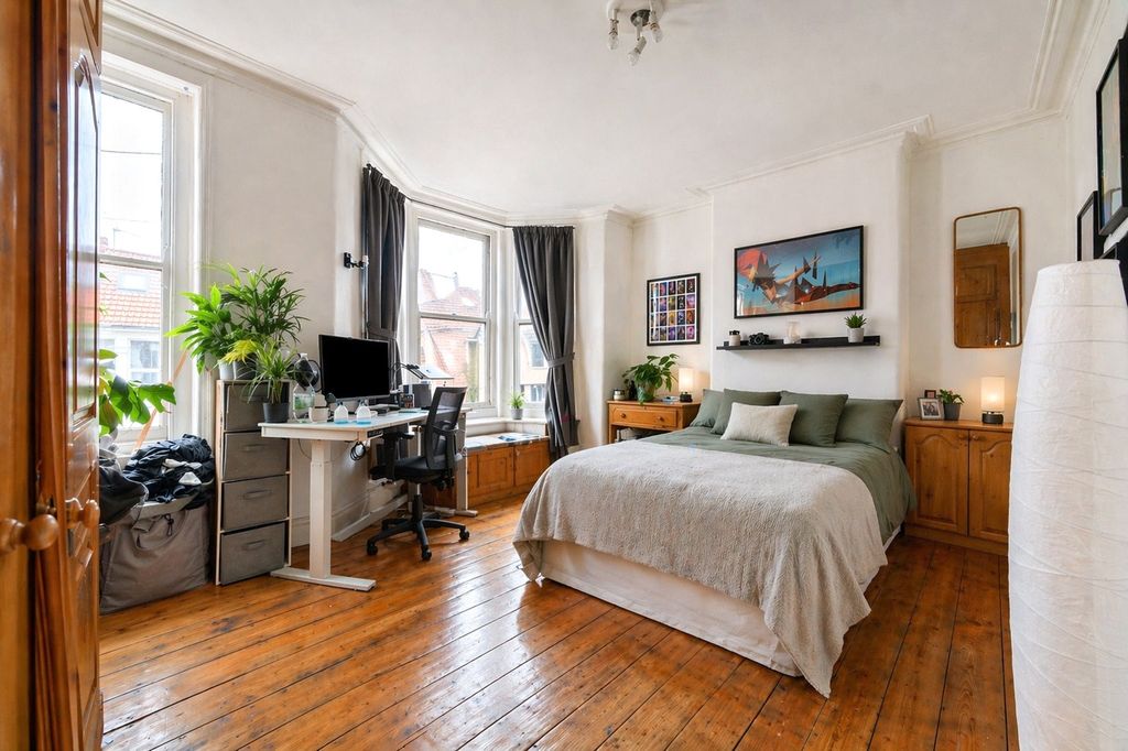 Property photo 2 of 10 Picture No. 16