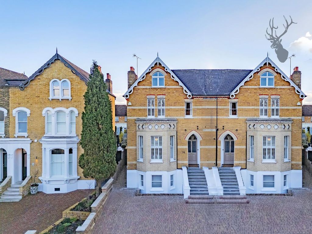 Property photo 1 of 30