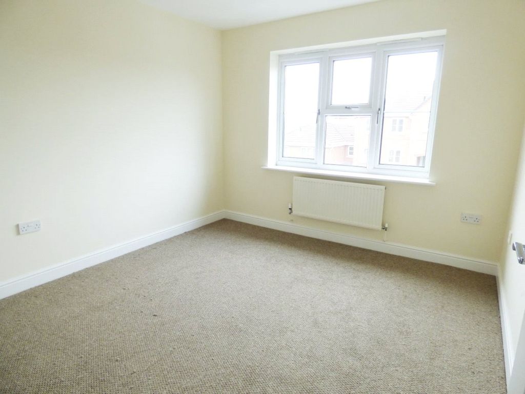 Property photo 3 of 6 Picture No. 06