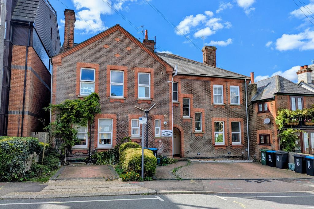 Property photo 1 of 22