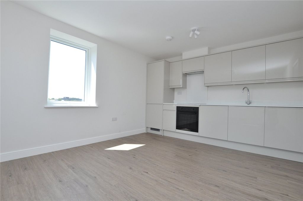 Property photo 2 of 5 Picture No. 03