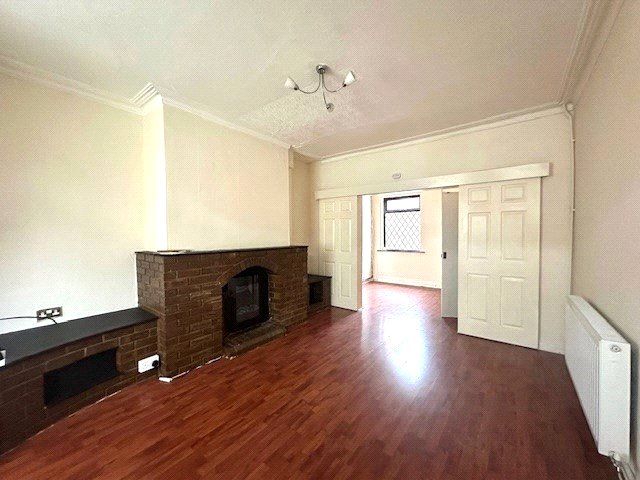 Property photo 2 of 8 Picture No. 03