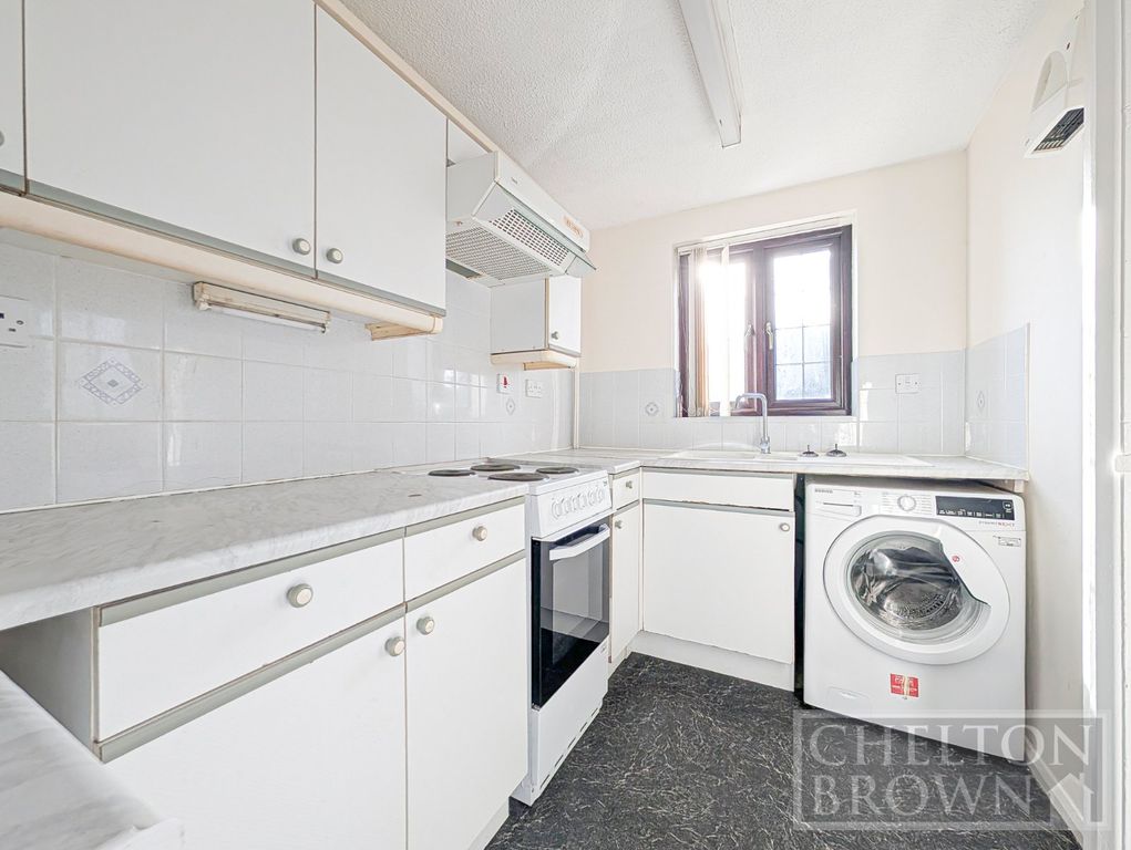 Property photo 2 of 33 Kitchen