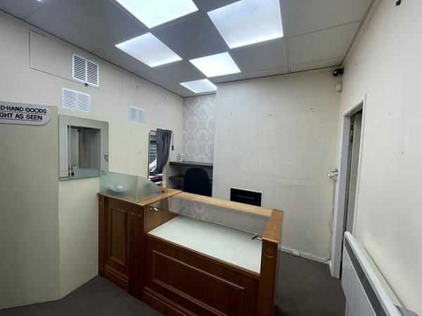 Property photo 2 of 5 Photo 1