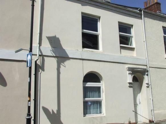 Property photo 1 of 8