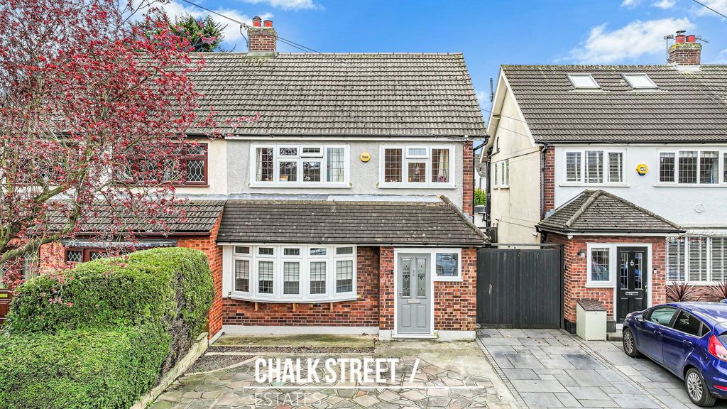 Property photo 1 of 31