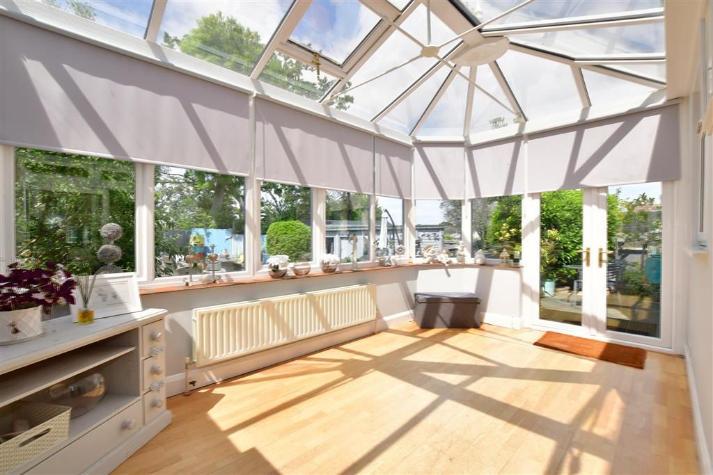 Property photo 1 of 13 Conservatory