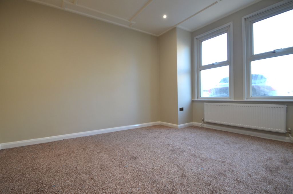 Property photo 3 of 13 Living Room