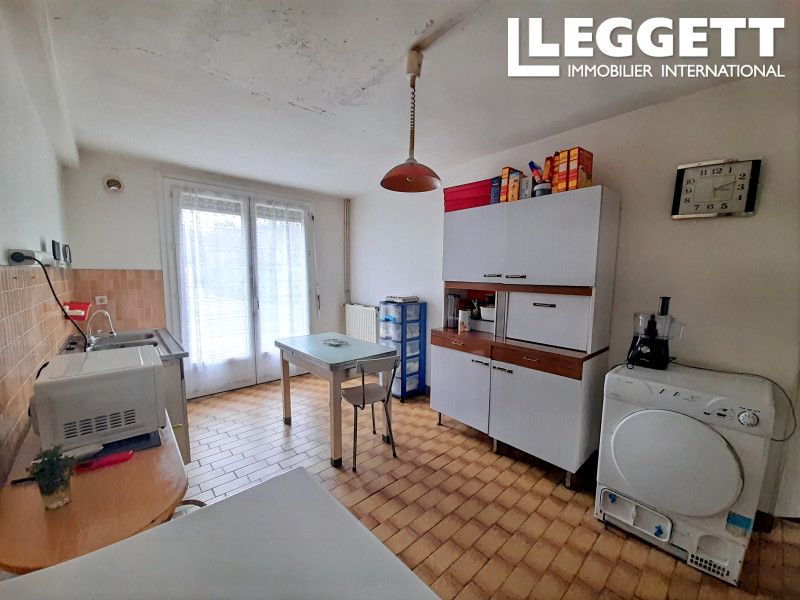 Property photo 3 of 10