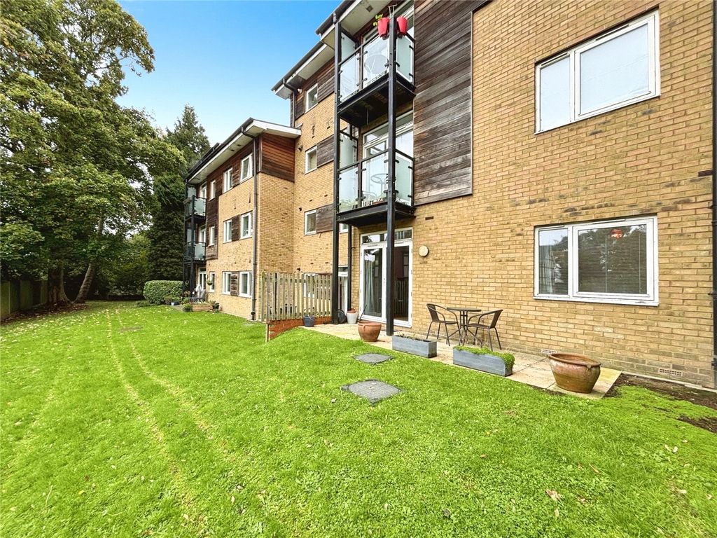 Property photo 2 of 10 Picture No. 06