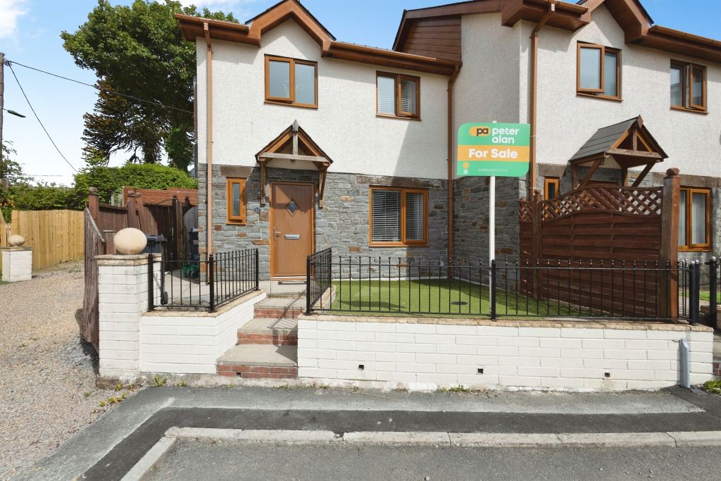 Property photo 1 of 22