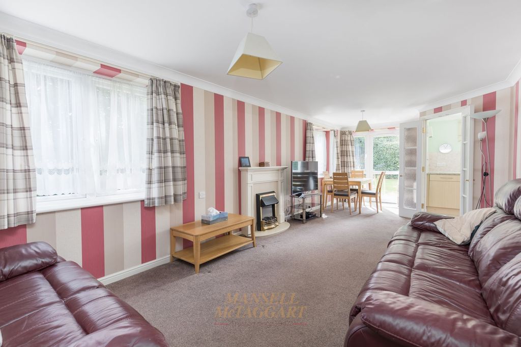 Property photo 3 of 18
