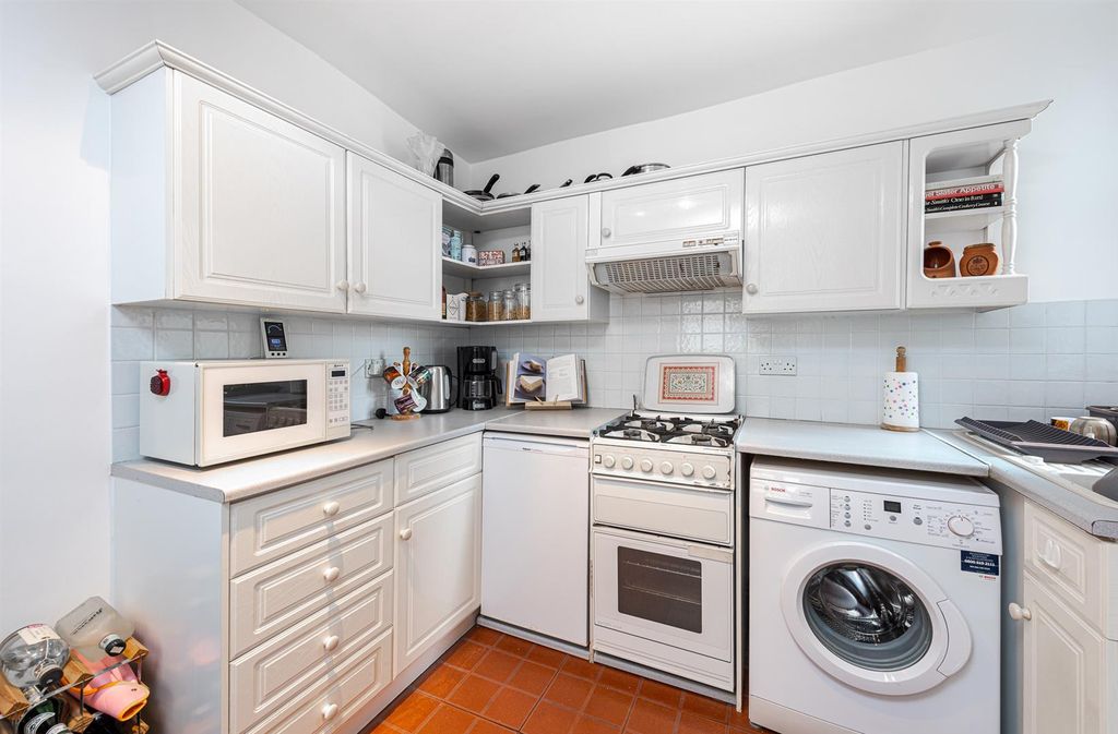 Property photo 2 of 7 Whittingstall Road 39 Fff-2-2. Low Res.Jpg