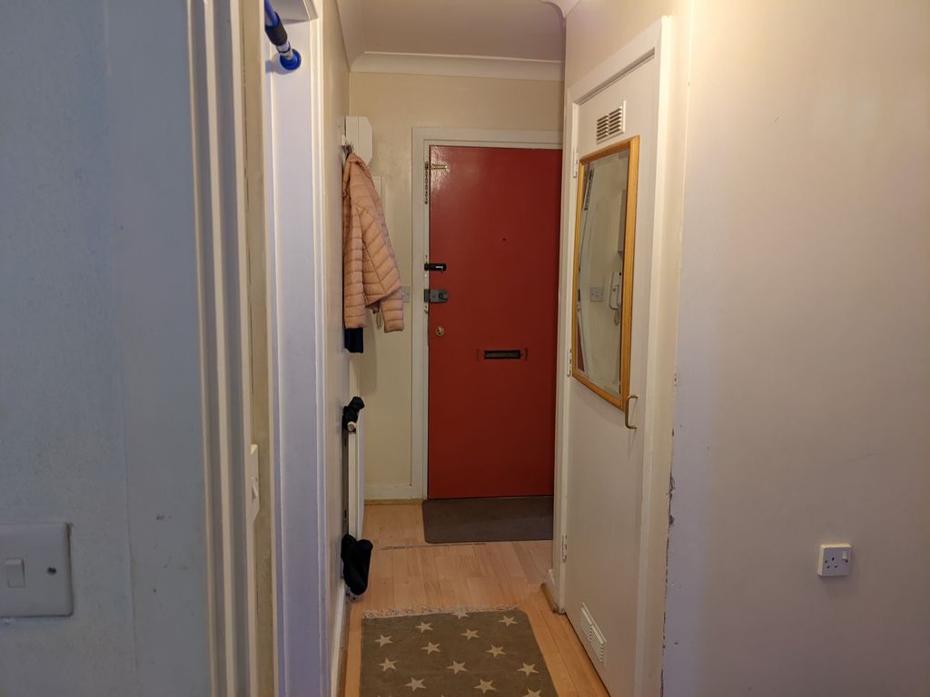 Property photo 2 of 17 Gallery