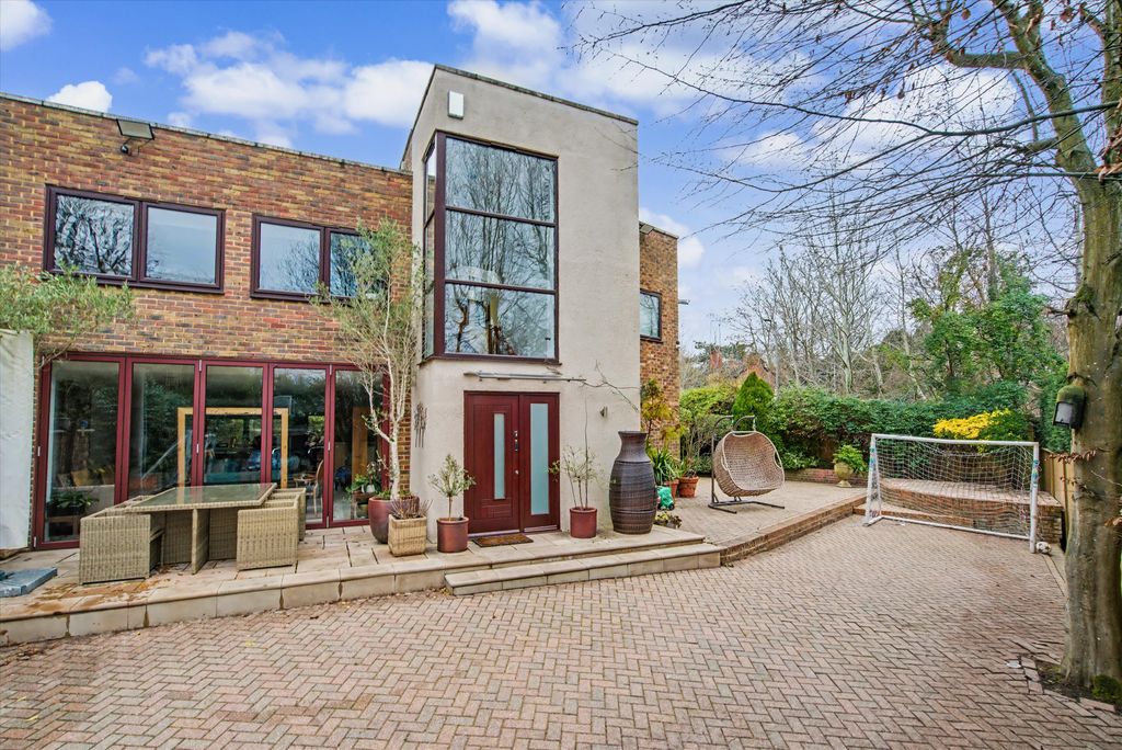 Property photo 1 of 24 Image