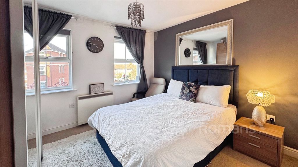 Property photo 3 of 12 Picture No. 23