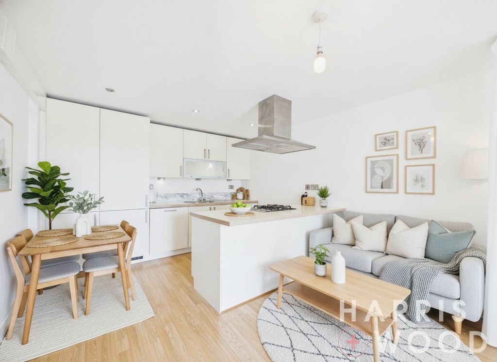 Property photo 2 of 23 5208602