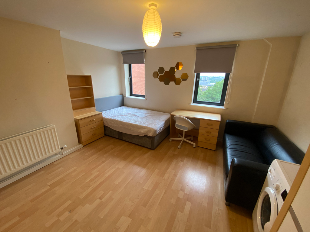Property photo 2 of 4